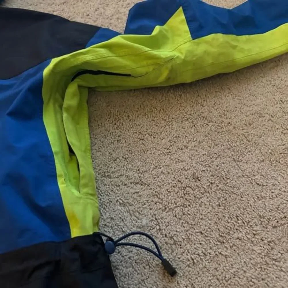 Y2K Nike ACG Men's Jacket Outer Layer 3 Storm Fit -Small